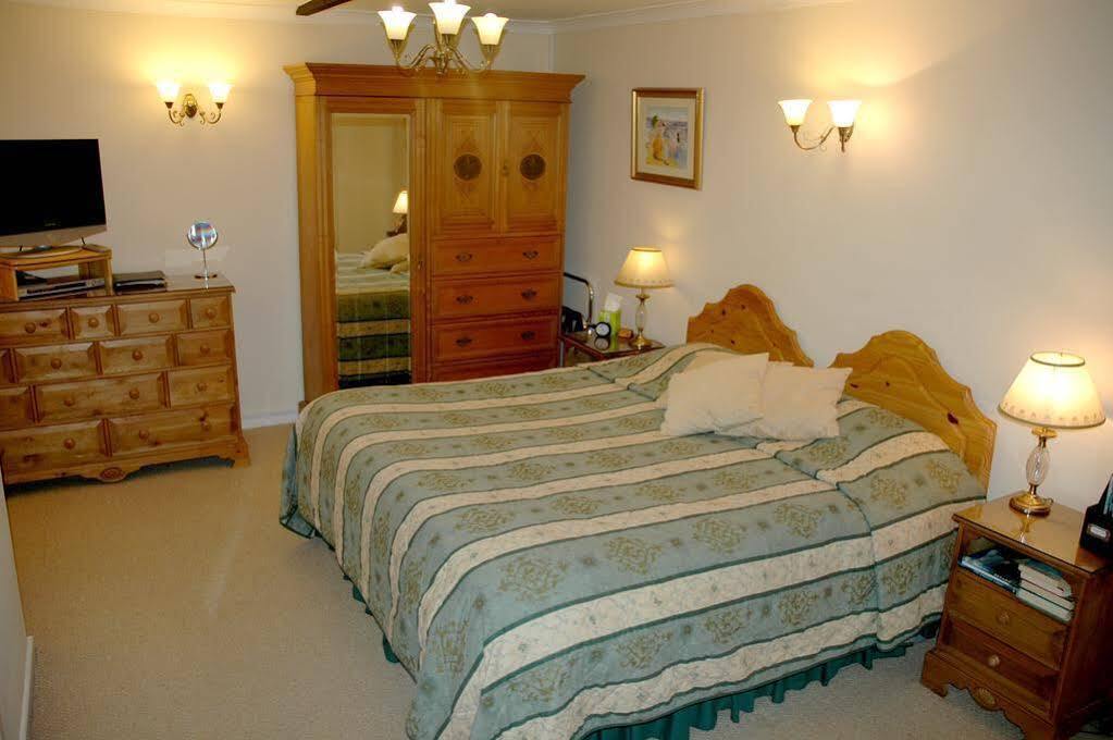 Coach House Cottage Bournemouth Esterno foto